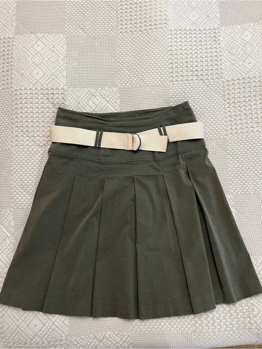 Theory Elegant Olive Green Skirt a-line size 12